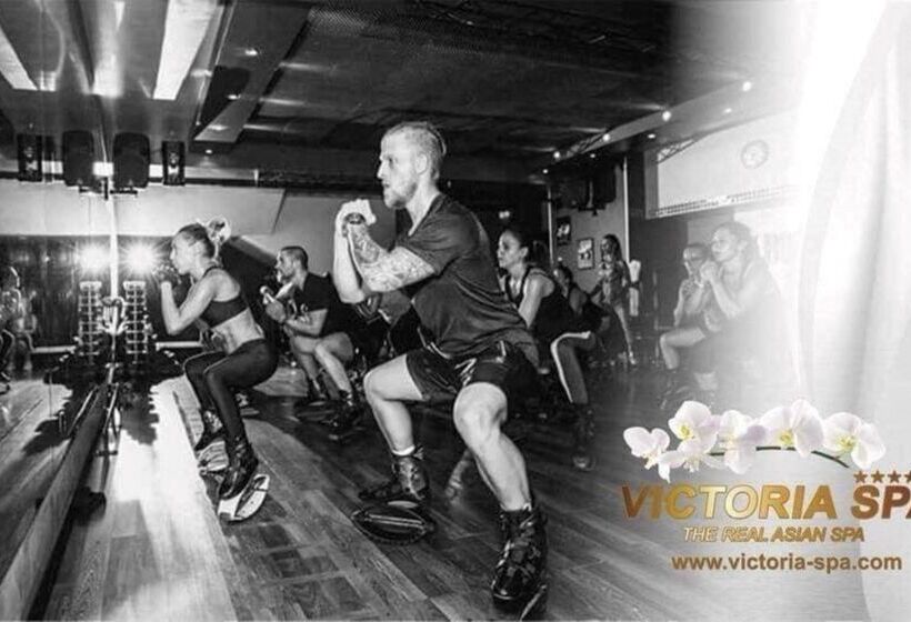 فندق Ramada By Wyndham Sofia City Center