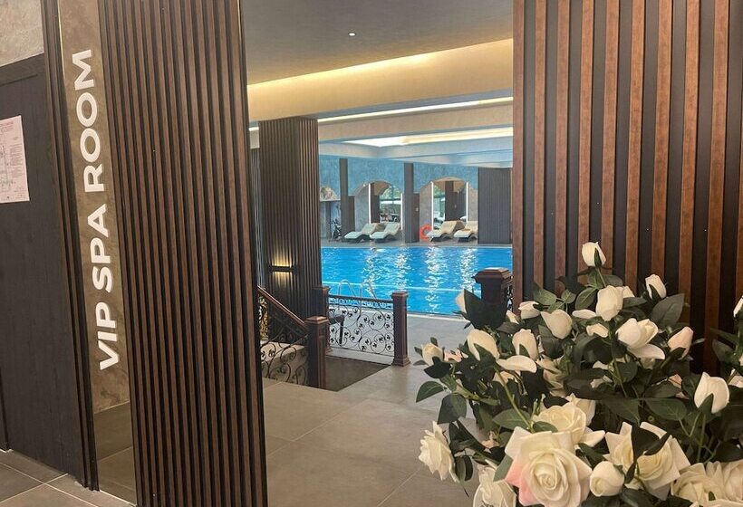 فندق Ramada By Wyndham Sofia City Center