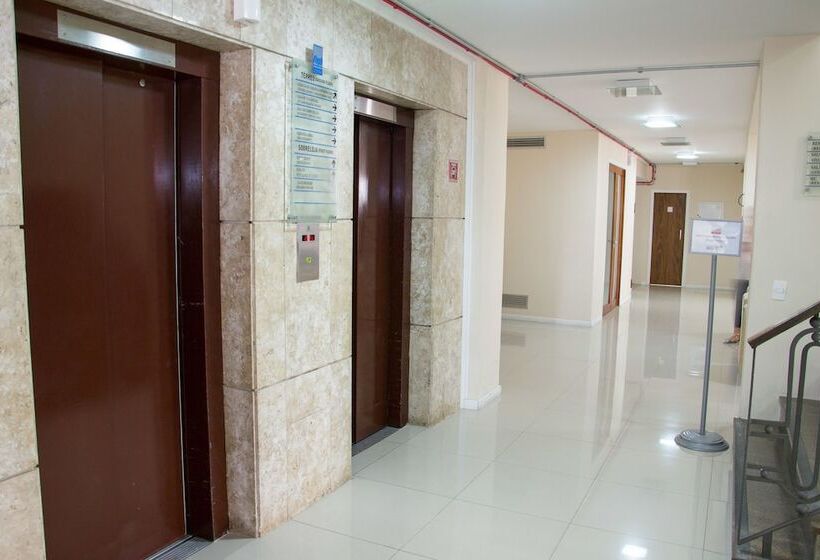 בית מלון כפרי évora By Rede Sagres