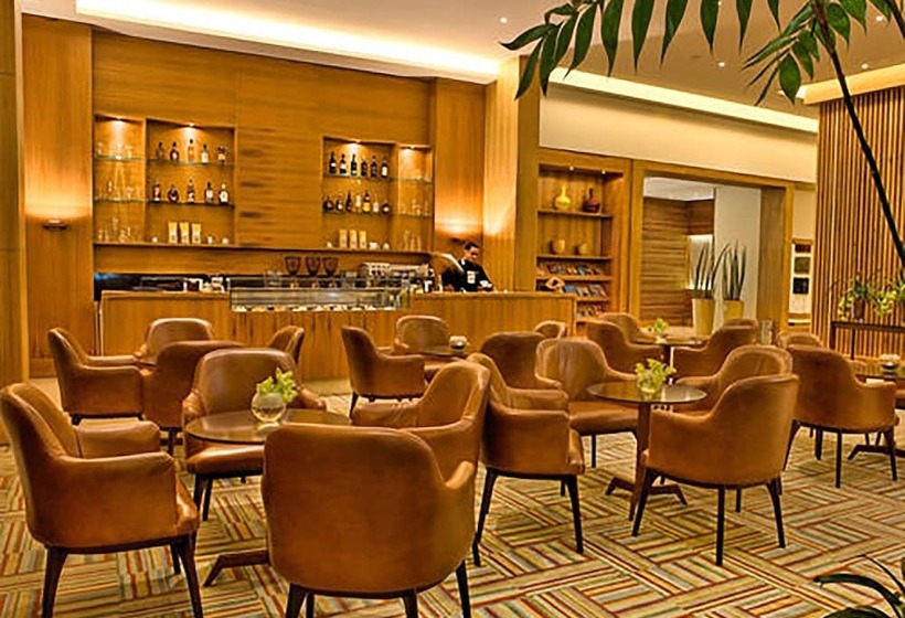 Hotel Royal Palm Plaza Resort