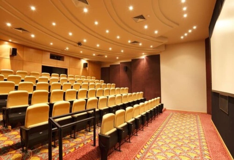 Hotel Royal Palm Plaza Resort