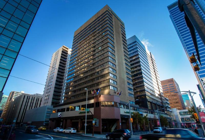 호텔 Sandman Signature Calgary Downtown