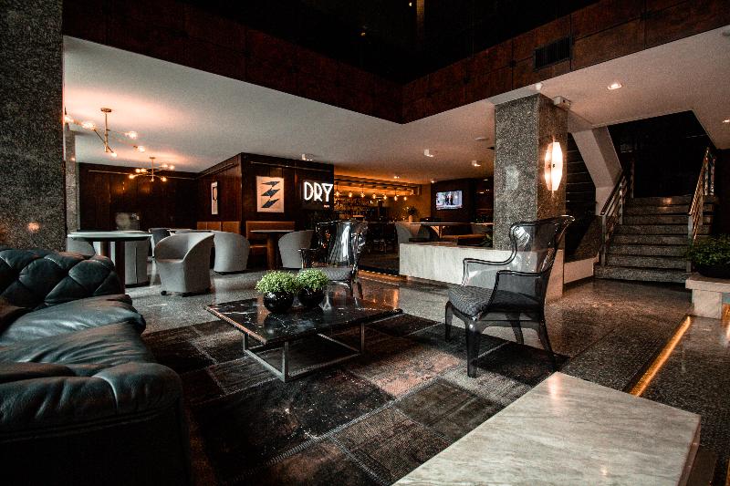 Отель Slaviero Curitiba Centro