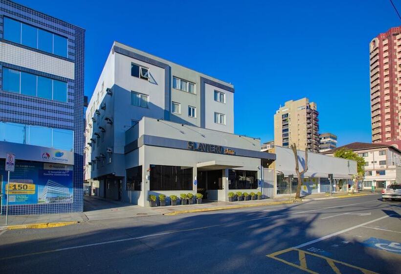 ホテル Slim Joinville By Slaviero Hoteis