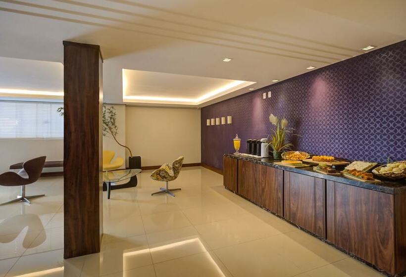 ホテル Slim Joinville By Slaviero Hoteis