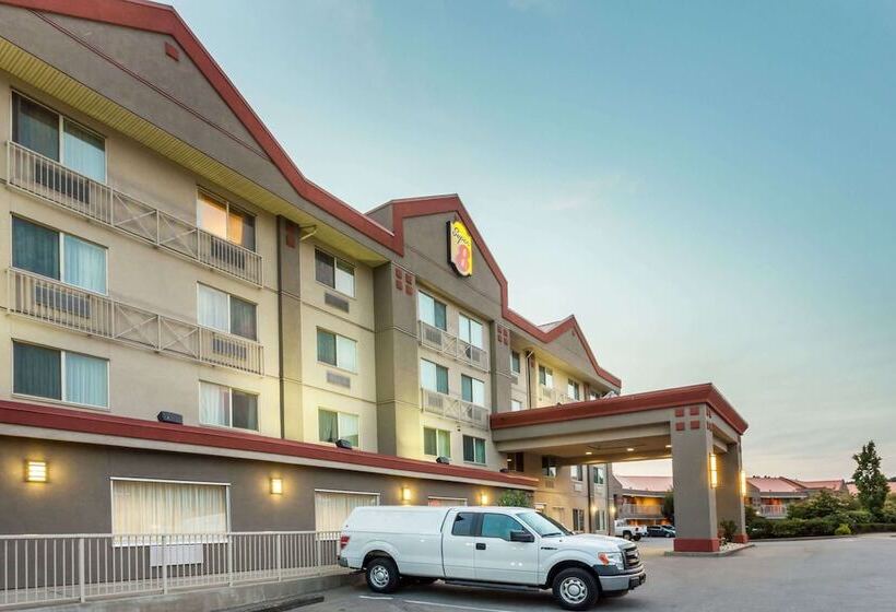 ホテル Super 8 By Wyndham Abbotsford Bc