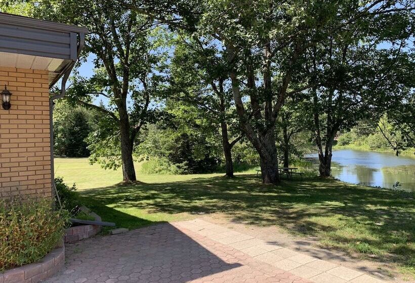 فندق Sword Inn Bancroft