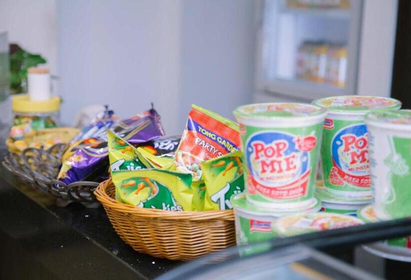 هتل The Capital Residence Suites