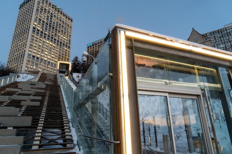 ホテル The Westin Edmonton