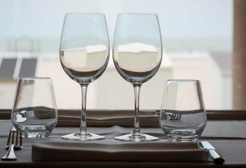 Отель Thermae Palace