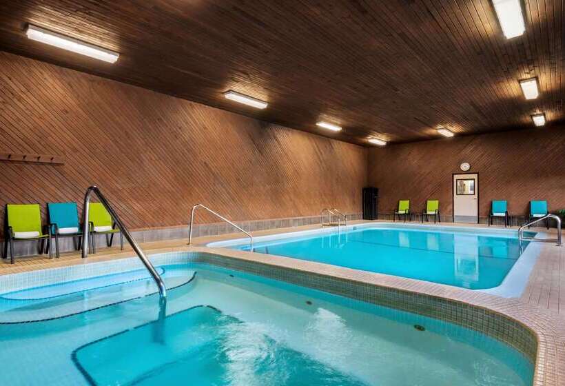 בית מלון כפרי Travelodge By Wyndham Abbotsford Bakerview