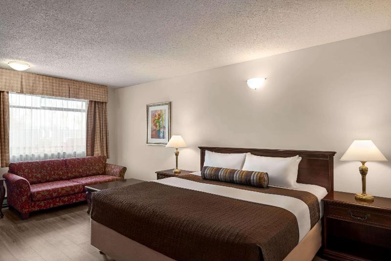 בית מלון כפרי Travelodge By Wyndham Abbotsford Bakerview