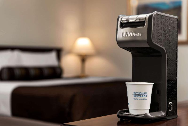 בית מלון כפרי Travelodge By Wyndham Abbotsford Bakerview