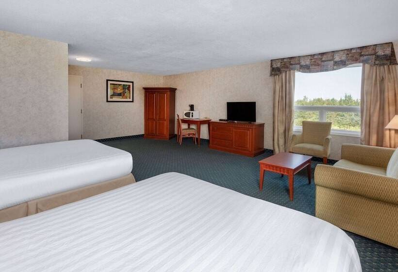 فندق Travelodge By Wyndham Amherst