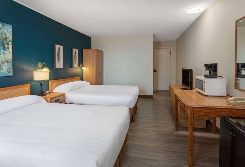 فندق Travelodge By Wyndham Amherst