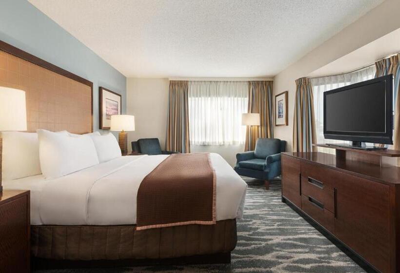 فندق Travelodge By Wyndham Calgary South