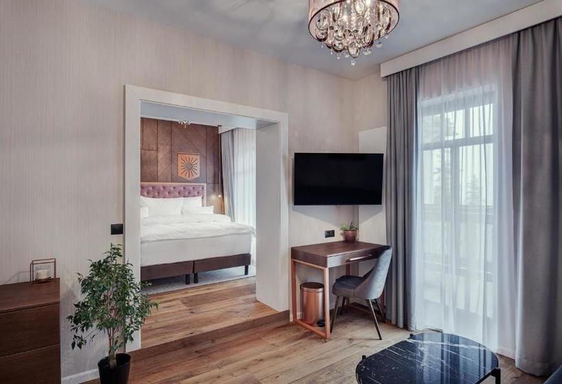 호텔 Villa Dr Szontagh Est. 1876