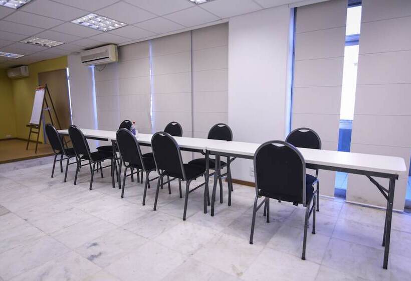 Like U Hotel Brasília