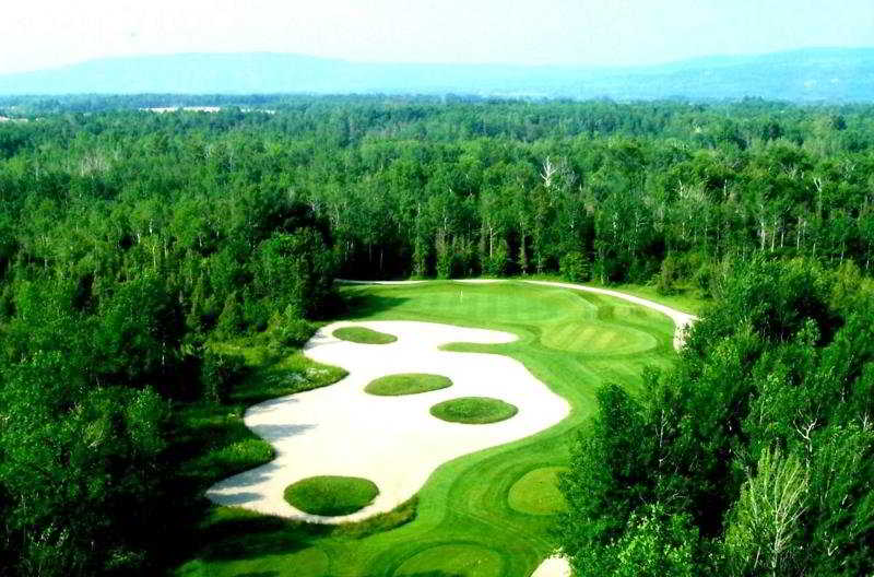 Living Stone Golf Resort