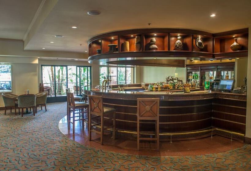 استراحتگاه Peermont Walmont At The Grand Palm  Gaborone