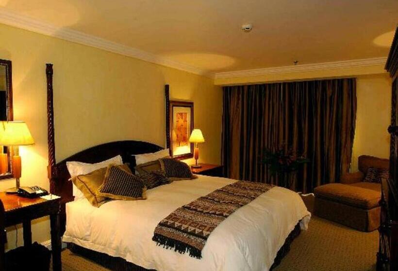 استراحتگاه Peermont Walmont At The Grand Palm  Gaborone