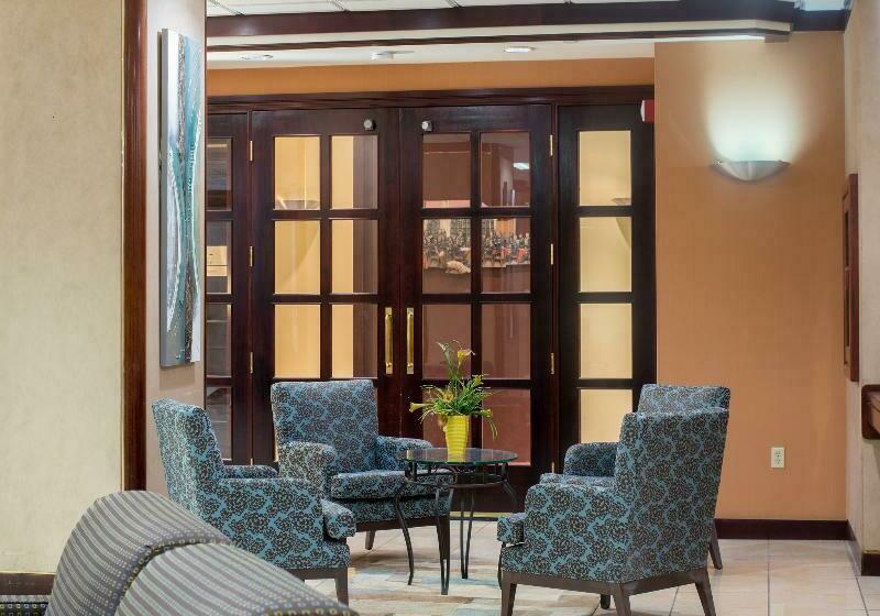 Capital Hill Hotel & Suites