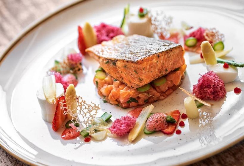 Golf  & Sporthotel Hof Maran