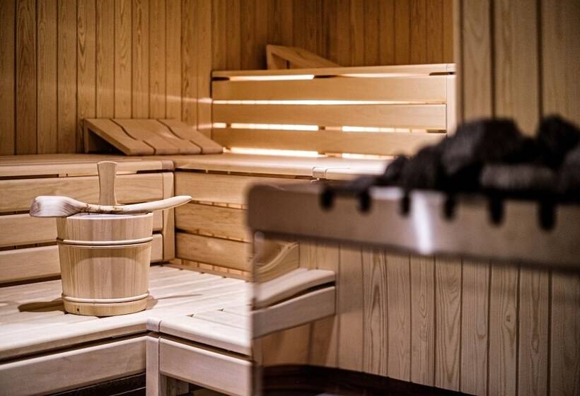 Golf  & Sporthotel Hof Maran