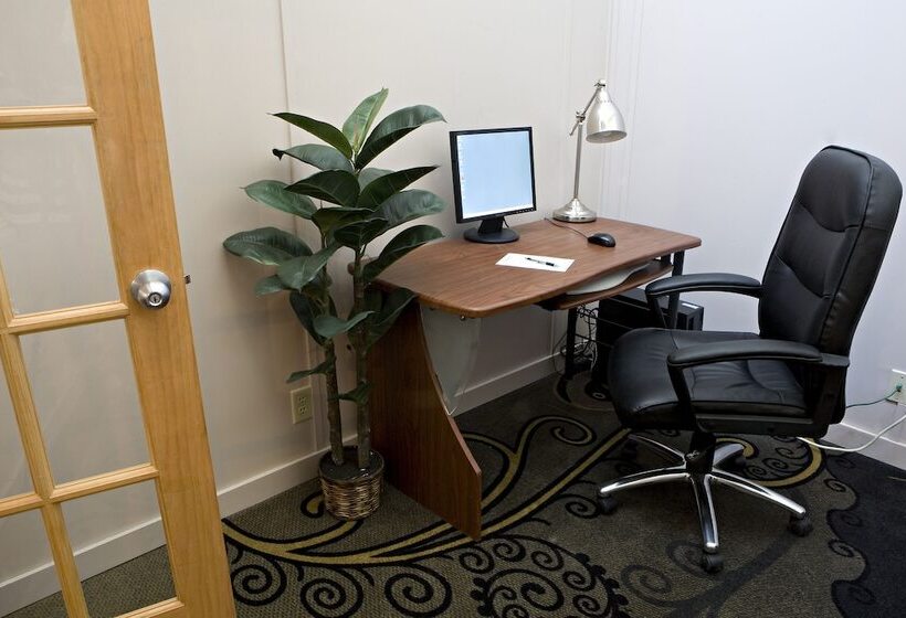 Heritage Inn Hotel & Convention Centre   Moose Jaw