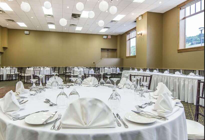 Hidden Valley Resort, Ascend Hotel Collection