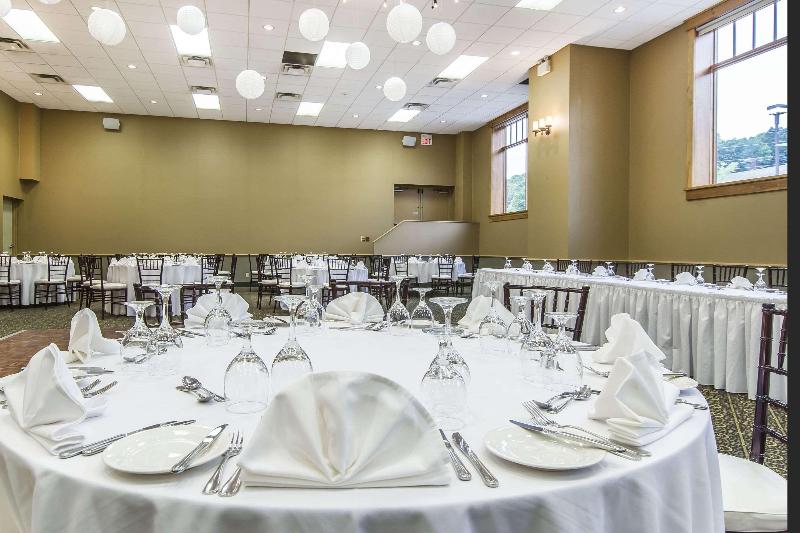 Hidden Valley Resort, Ascend Hotel Collection