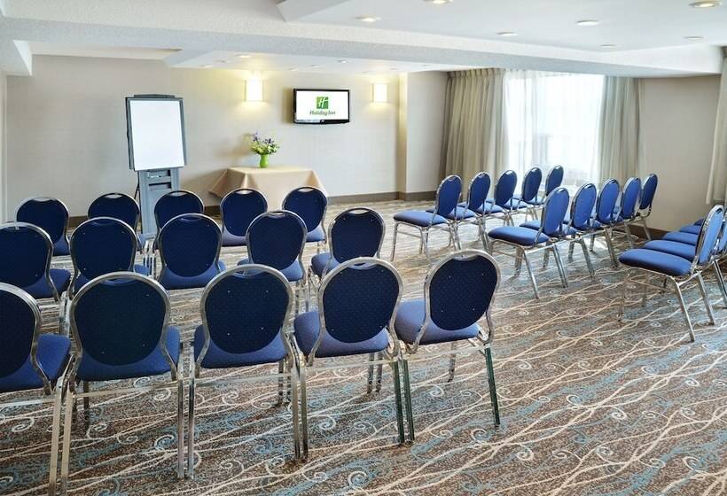 Holiday Inn Hotel & Suites London, An Ihg