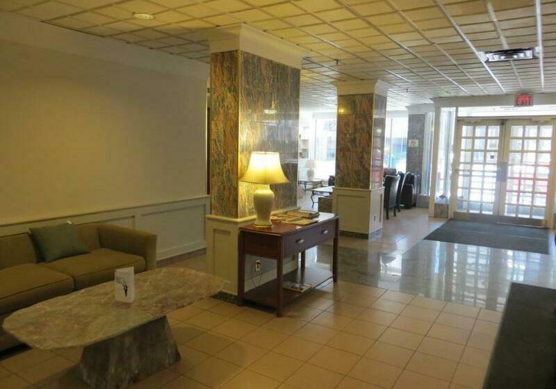 בית מלון כפרי 89 Yorkville