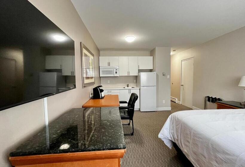 בית מלון כפרי Anavada Inn & Suites  Prince George