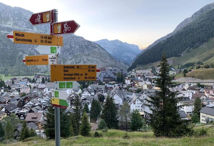 Hotel Piz Badus