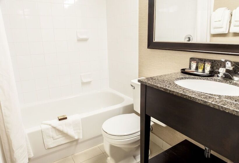 酒店 Baymont By Wyndham Red Deer