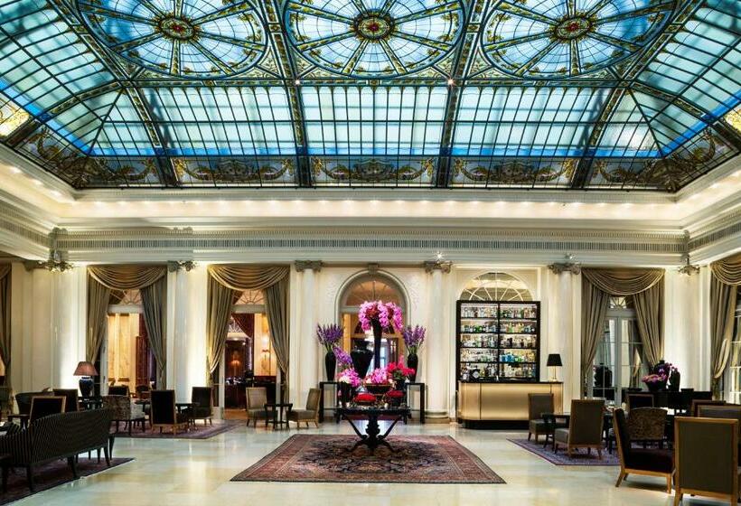 호텔 Bellevue Palace Bern