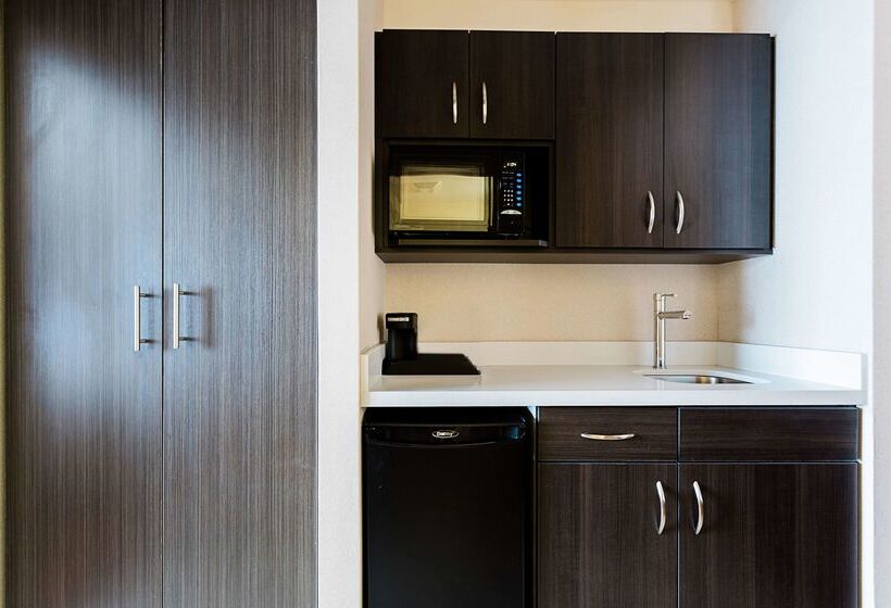 酒店 Best Western Inn On The Bay