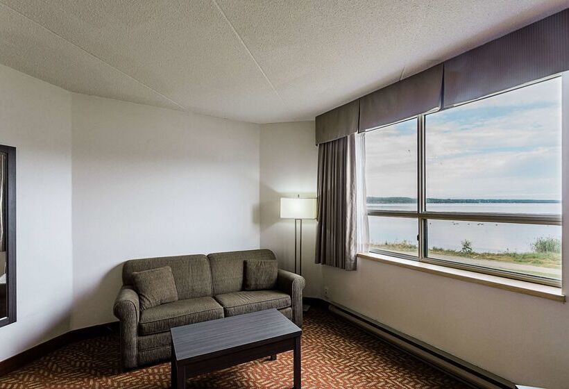 酒店 Best Western Inn On The Bay