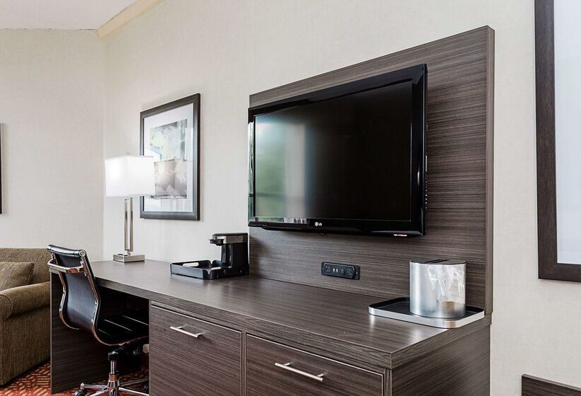 酒店 Best Western Inn On The Bay