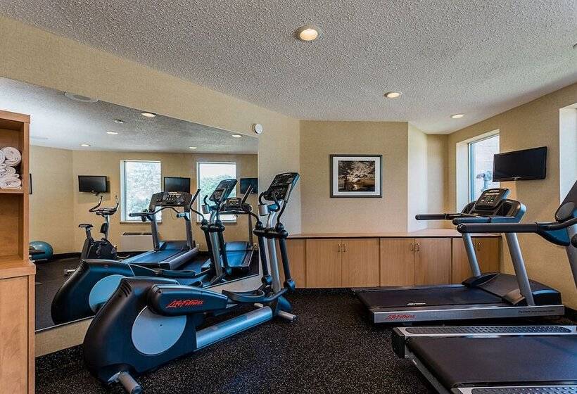 酒店 Best Western Inn On The Bay