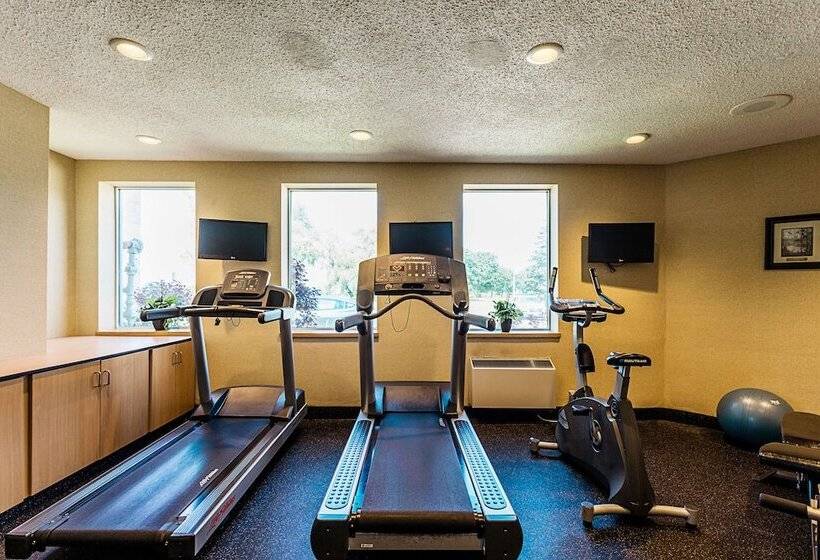 酒店 Best Western Inn On The Bay