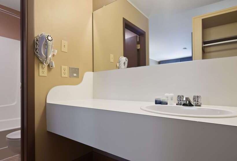 בית מלון כפרי South West Mermaid Inn