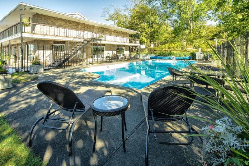 בית מלון כפרי South West Mermaid Inn