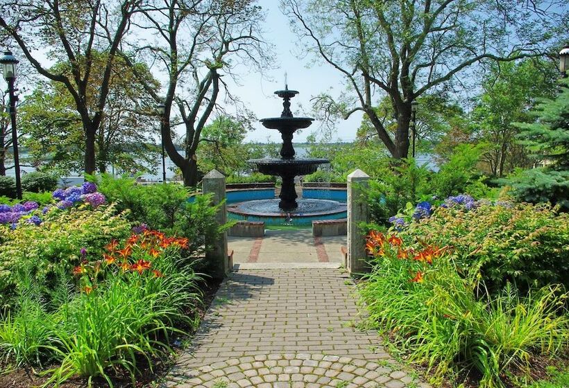 בית מלון כפרי South West Mermaid Inn