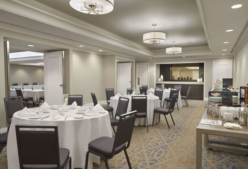 Best Western Parkway Hotel Toronto North