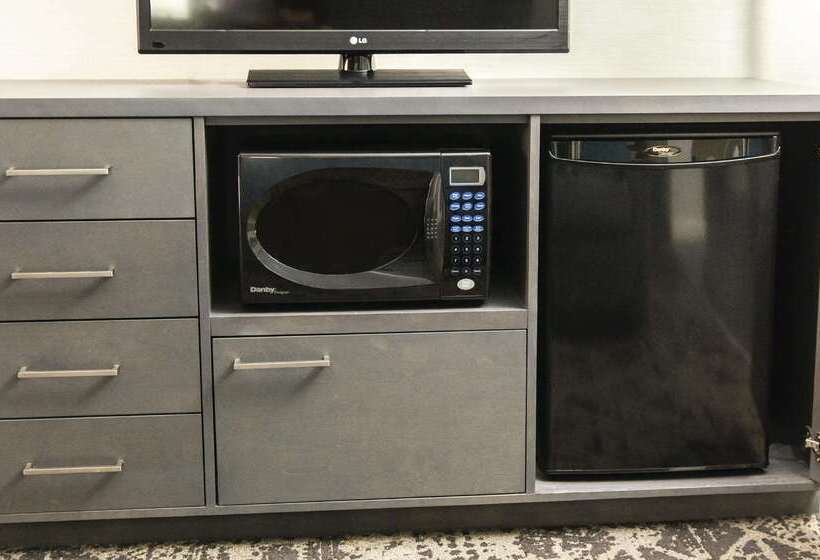 Best Western Parkway Hotel Toronto North