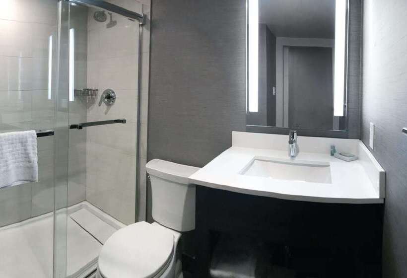 Best Western Parkway Hotel Toronto North