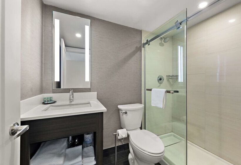 Best Western Parkway Hotel Toronto North