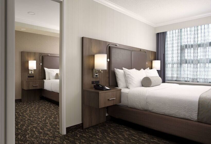 酒店 Best Western Plus Carlton Plaza